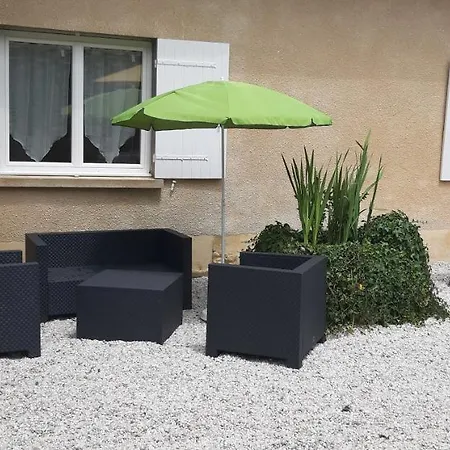 Сasa de vacaciones Au Coeur De La Nature Avec Ses Animaux Saint-Germain-du-Salembre